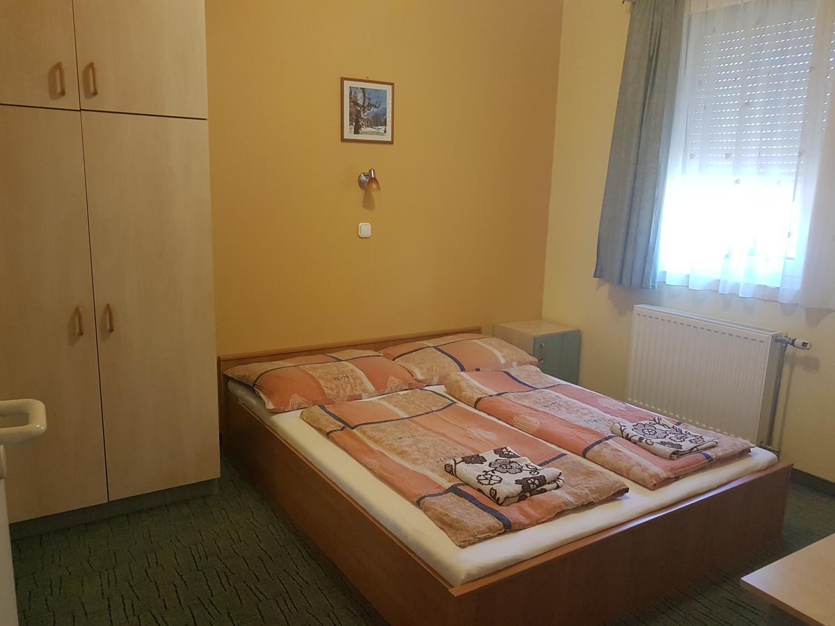 시오포크 Richie Ii. Apartman 아파트 외부 사진